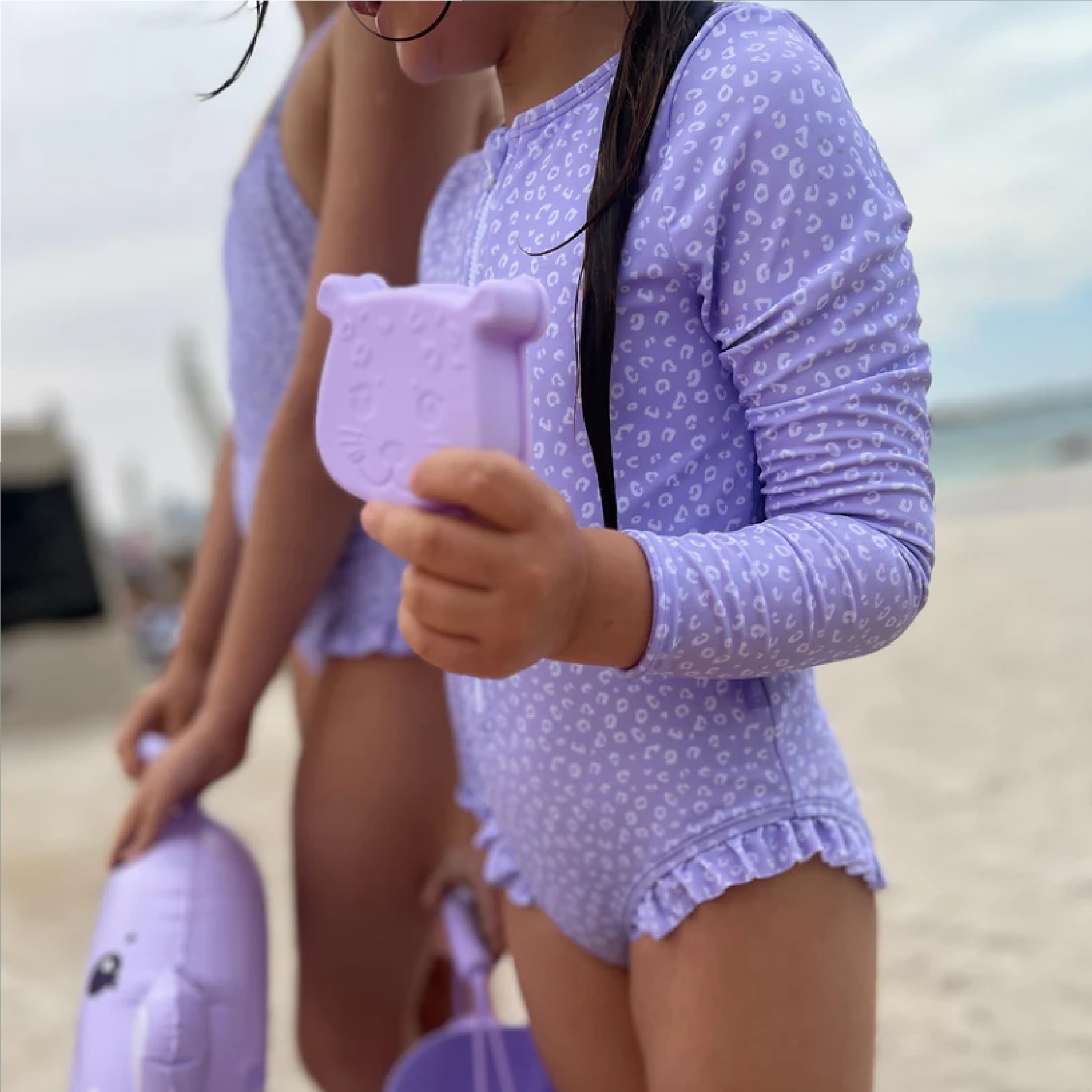 Maudymosi kostiumėlis ilgomis rankovėmis Lilac Panther SPF50+ - Image 3